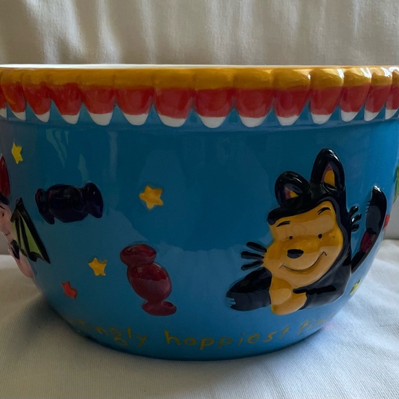NIB Large Vintage Disney Winnie the Pooh -Themed Ceramic Halloween Bowl - Picture 6 of 9